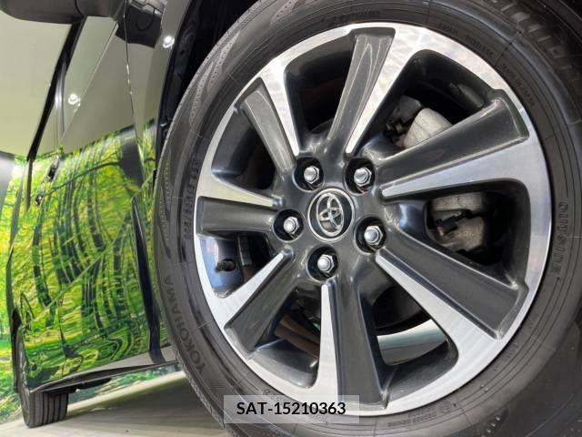Toyota VOXY 2018-09 211368-13