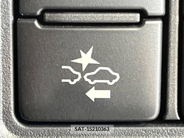 Toyota VOXY 2018-09 211368-6