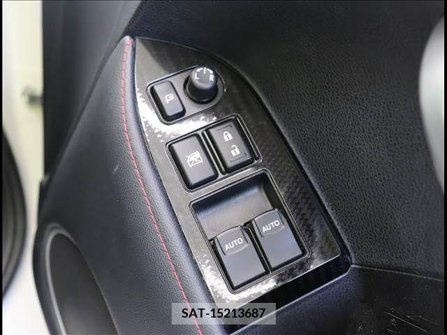 Toyota 86 2017-10 233646-15