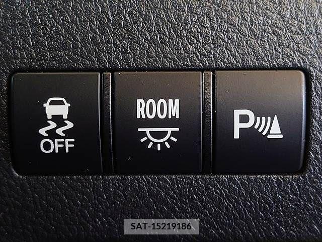 Toyota ALPHARD 2008-10 222681-4