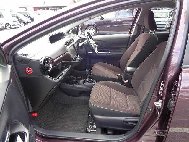 Toyota AQUA 2016-01 12651-12
