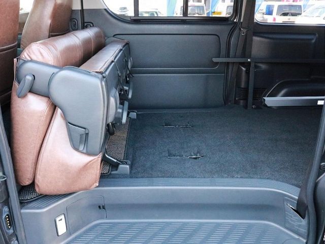 Toyota HIACE VAN 2013-07 180383-16