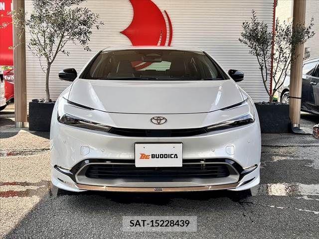 Toyota PRIUS 2023-04 282132-7