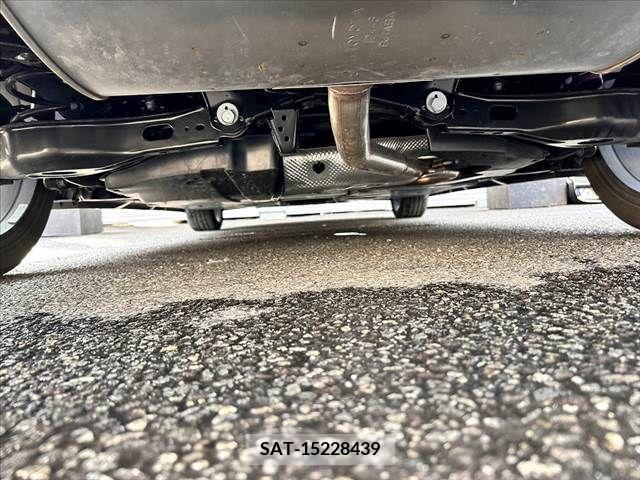Toyota PRIUS 2023-04 282132-18