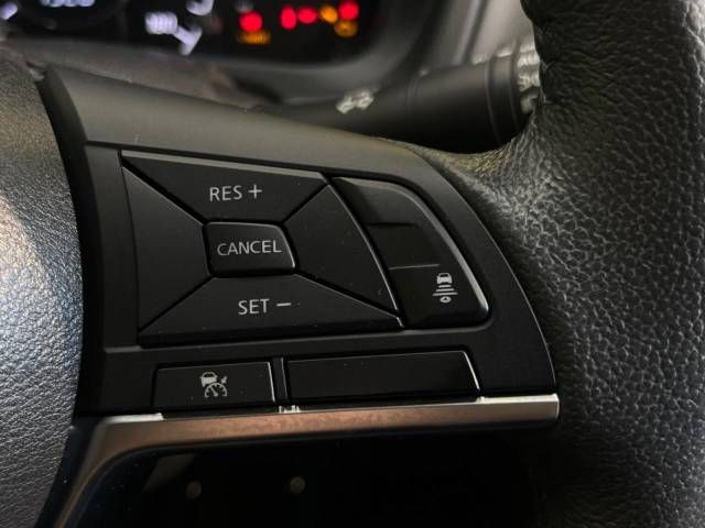 Nissan NOTE 2019-03 185064-5