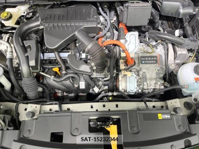 Nissan AURA 2022-11 332529-17