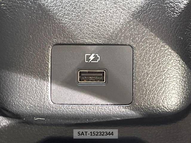Nissan AURA 2022-11 332529-19