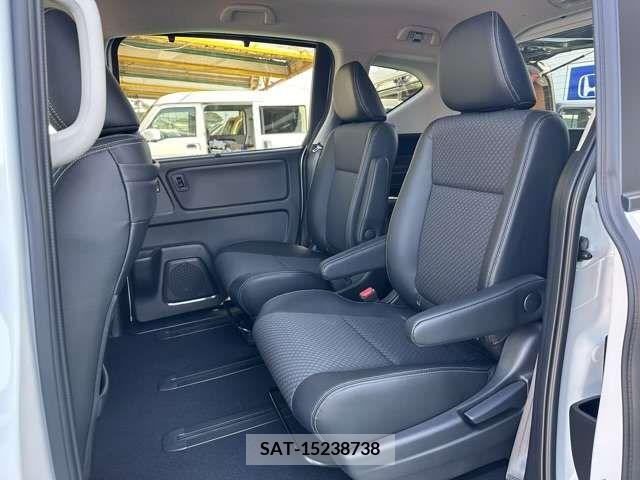 Honda FREED 2023-12 218475-6