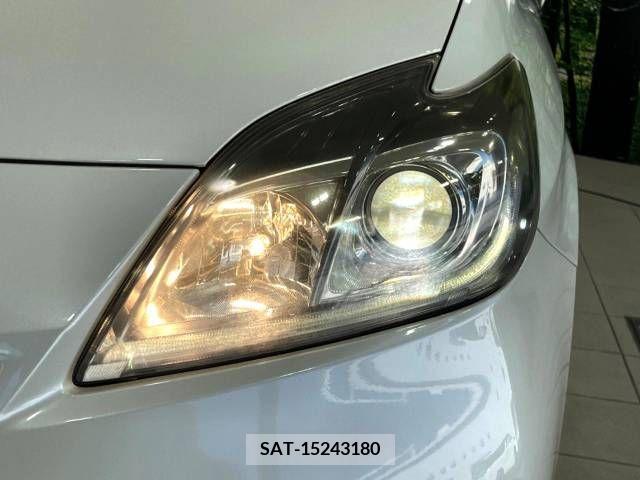 Toyota PRIUS 2012-02 366475-12