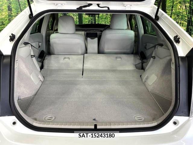 Toyota PRIUS 2012-02 366475-10