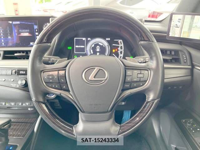 Lexus ES 2019-12 300400-14
