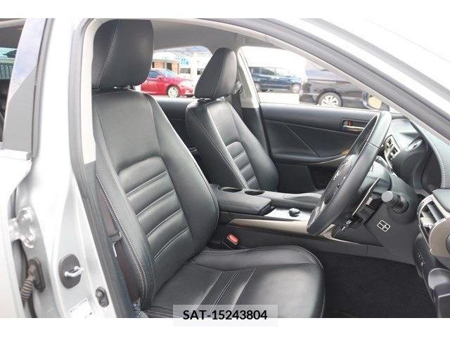 Lexus IS 2014-01 222893-12
