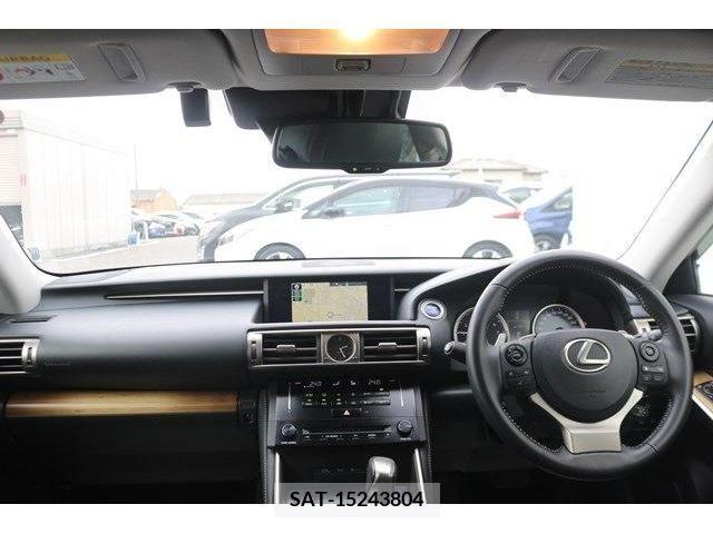 Lexus IS 2014-01 222893-14
