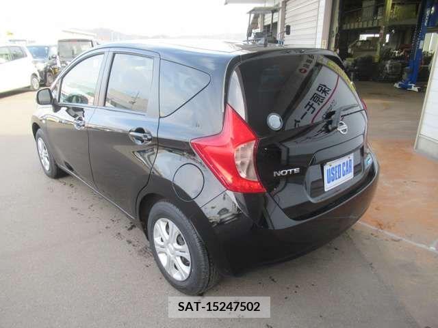 Nissan NOTE 2013-02 372686-13