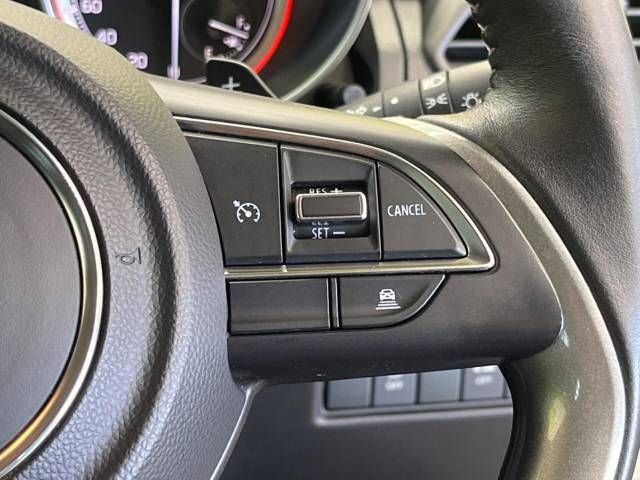Suzuki SWIFT 2018-07 14477-5