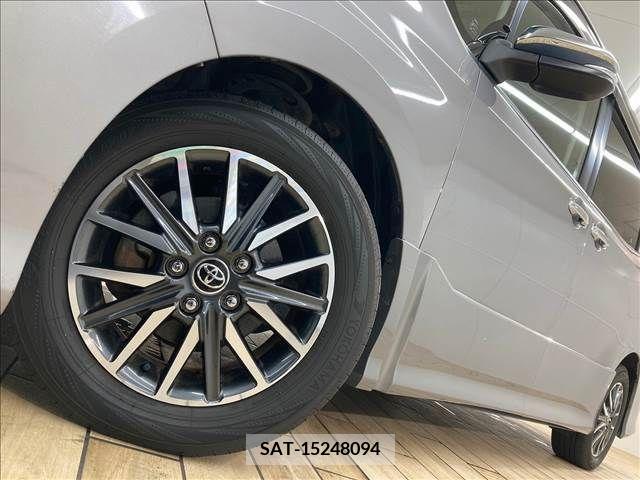 Toyota VOXY 2015-09 370342-18