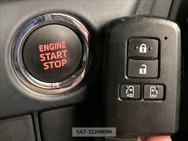 Toyota VOXY 2015-09 370342-7