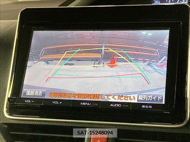 Toyota VOXY 2015-09 370342-4