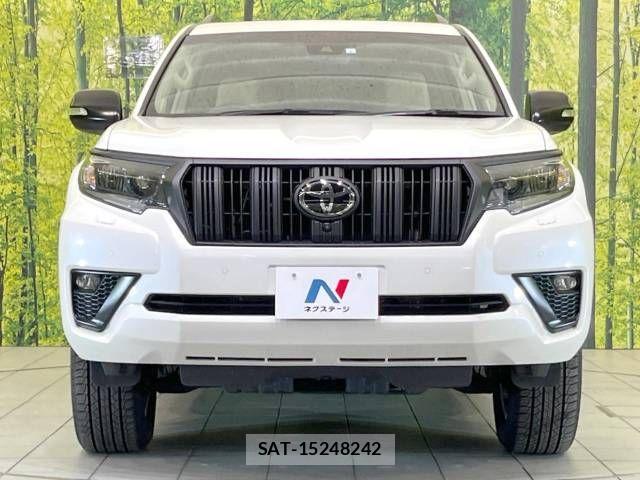 Toyota LAND CRUISER PRADO 2023-02 428752-14