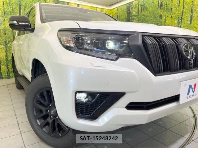 Toyota LAND CRUISER PRADO 2023-02 428752-11