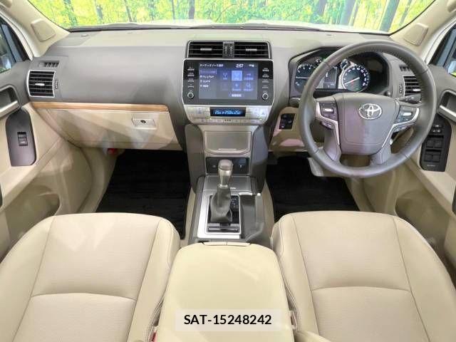 Toyota LAND CRUISER PRADO 2023-02 428752-1
