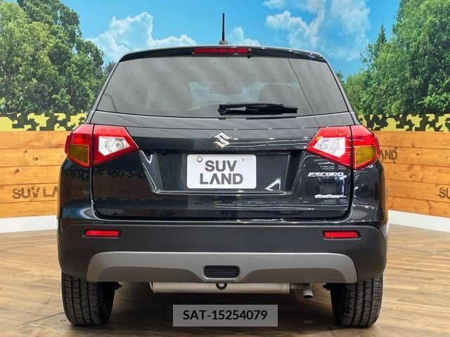 Suzuki ESCUDO 2015-10 244308-15