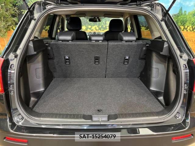 Suzuki ESCUDO 2015-10 244308-10