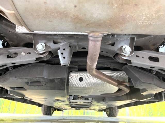 Toyota C-HR 2017-04 189320-19