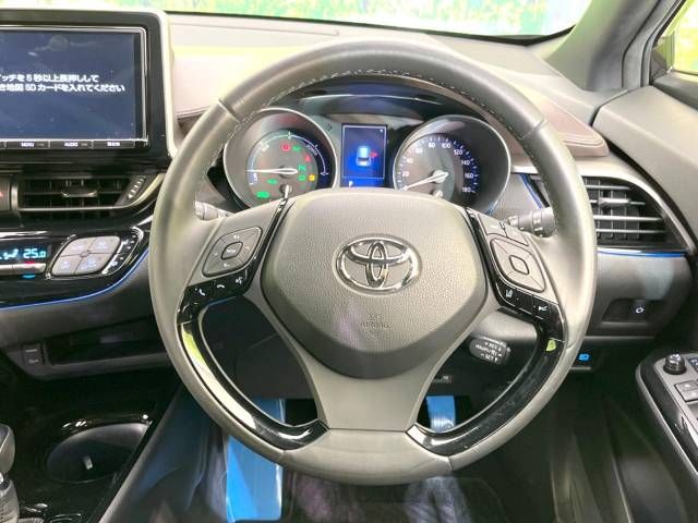 Toyota C-HR 2017-04 189320-11