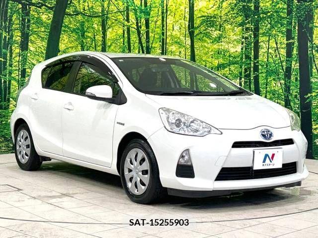 Toyota AQUA 2012-07 356166-16