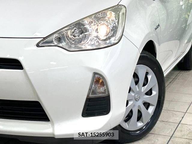 Toyota AQUA 2012-07 356166-12