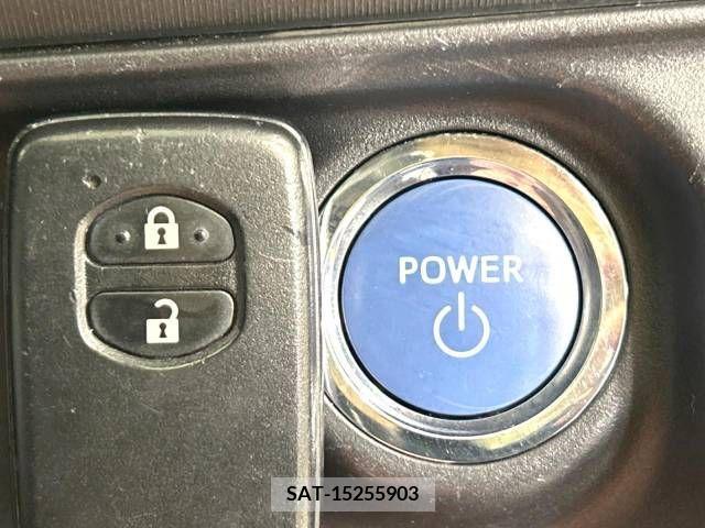 Toyota AQUA 2012-07 356166-3