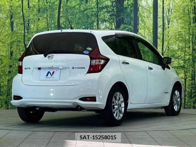 Nissan NOTE 2019-03 305471-17