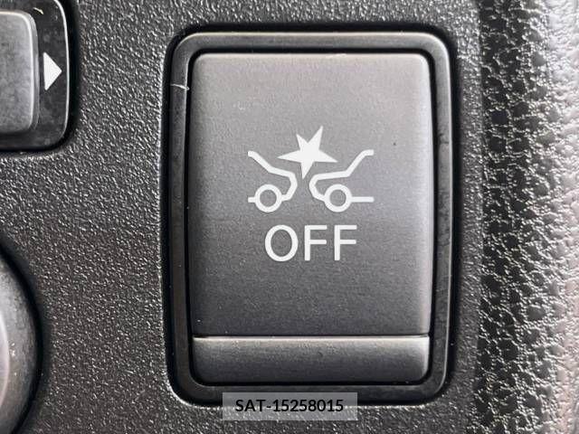 Nissan NOTE 2019-03 305471-7