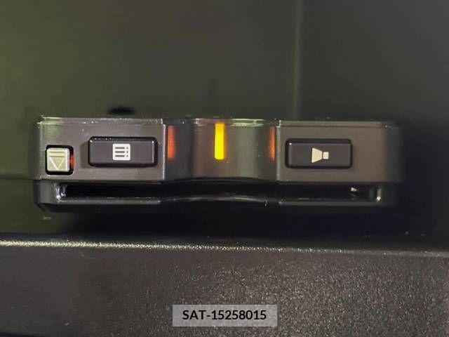 Nissan NOTE 2019-03 305471-6