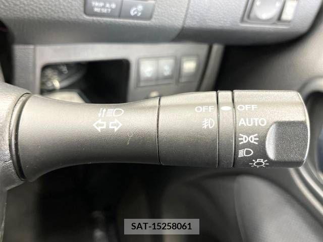 Nissan SERENA 2012-03 257323-5
