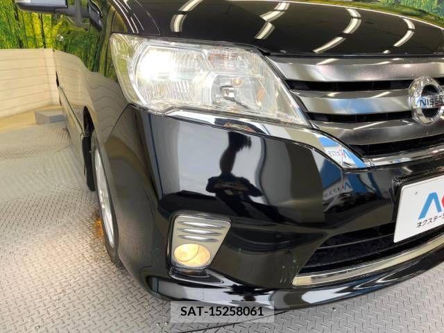 Nissan SERENA 2012-03 257323-11