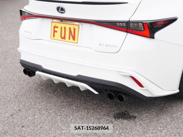 Lexus IS 2021-03 297916-9