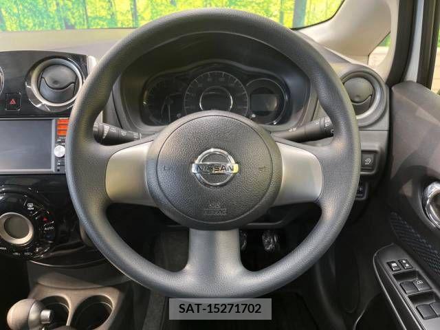 Nissan NOTE 2013-10 302320-11