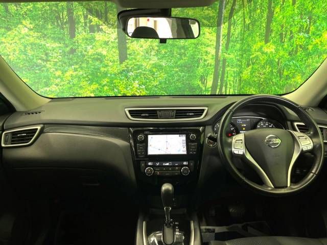 Nissan X-TRAIL 2016-09 23072-1