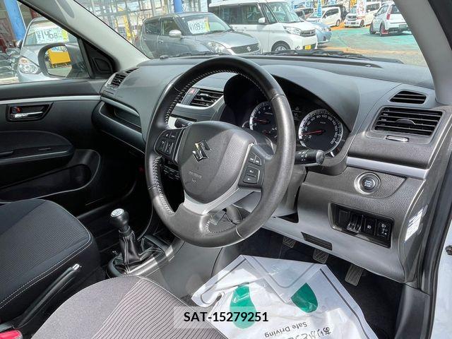 Suzuki SWIFT 2013-04 328387-1