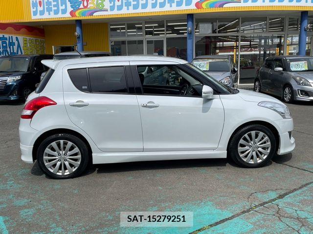 Suzuki SWIFT 2013-04 328387-3
