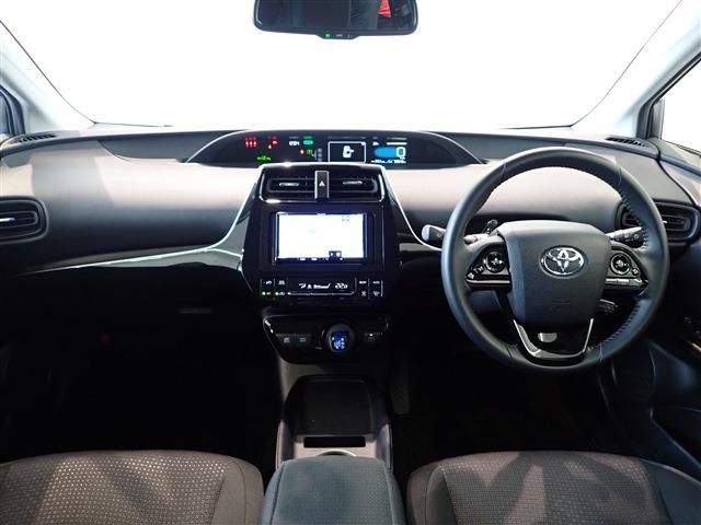 Toyota PRIUS 2021-08 9538-11