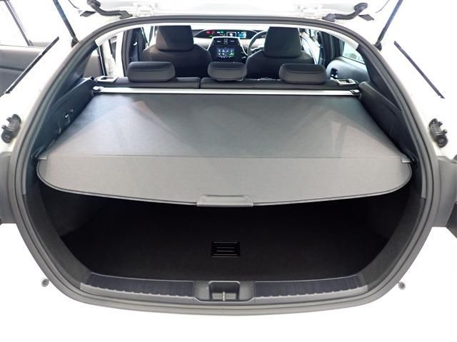 Toyota PRIUS 2021-08 9538-27