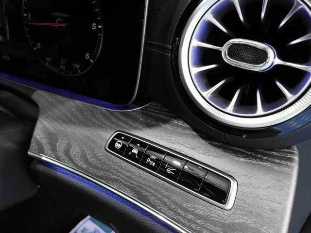Mercedes Benz CLS-CLASS 2019-01 194966-13