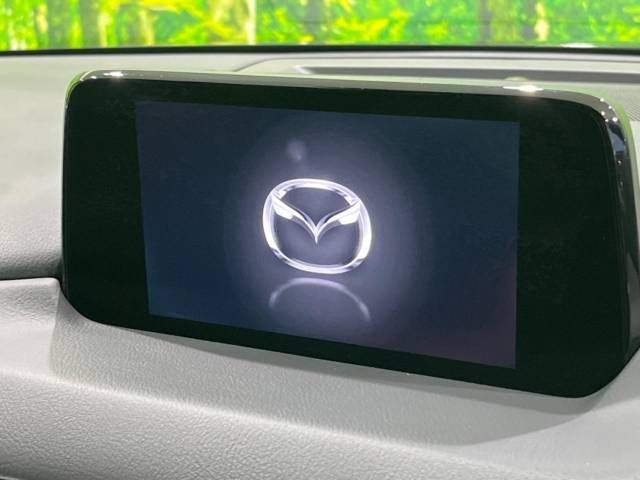 Mazda CX-8 2017-12 21085-3