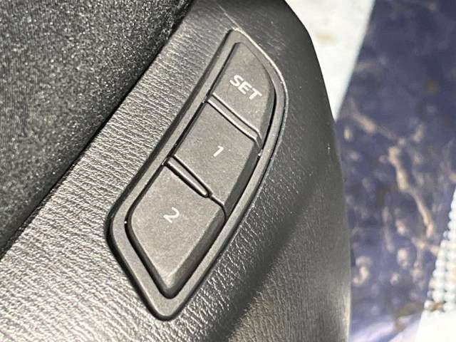 Mazda CX-8 2017-12 21085-10