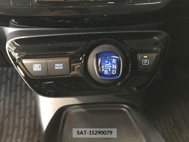 Toyota PRIUS 2021-09 201676-17