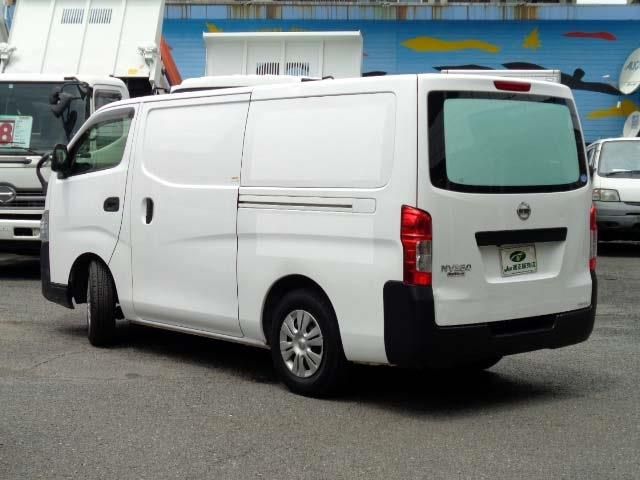 Nissan NV350 Caravan 2018-11 7700-1