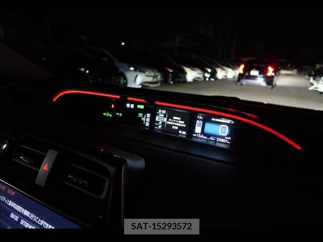 Toyota PRIUS 2018-02 247484-13